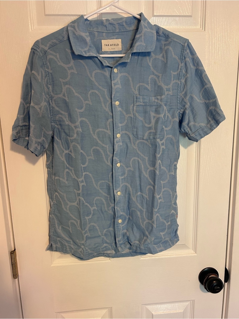 Far Afield Light Blue Short-Sleeve Casual Button-Down Shirt